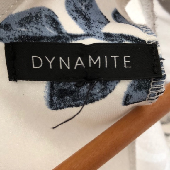Dynamite Floral Top - Picture 4 of 6